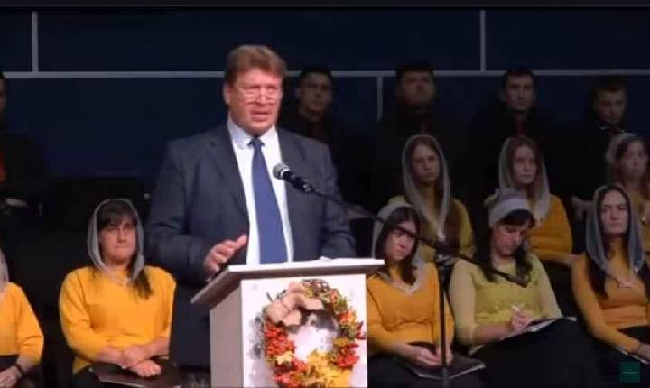 Pastor russo preso por sermão contra a guerra